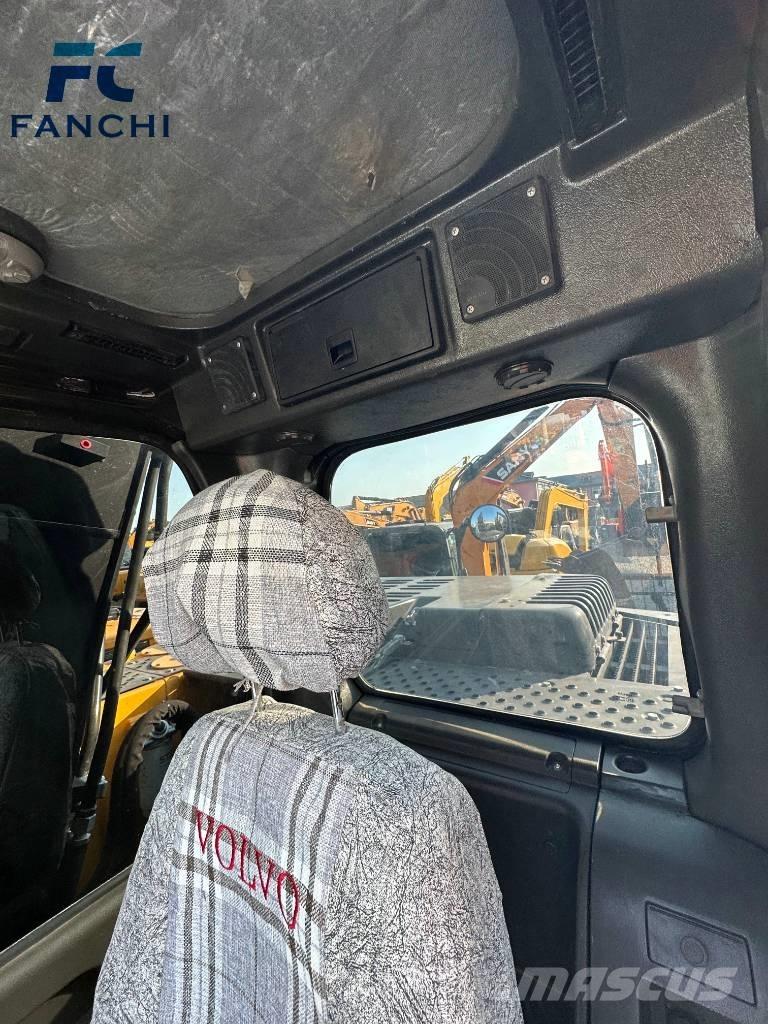 Volvo EC140 Bagri goseničarji