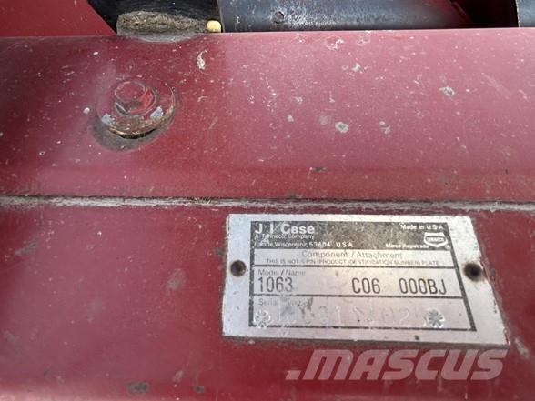 Case IH 1063 Rezalne glave za kombajne