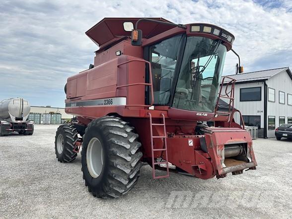 Case IH 2366 Kombajni