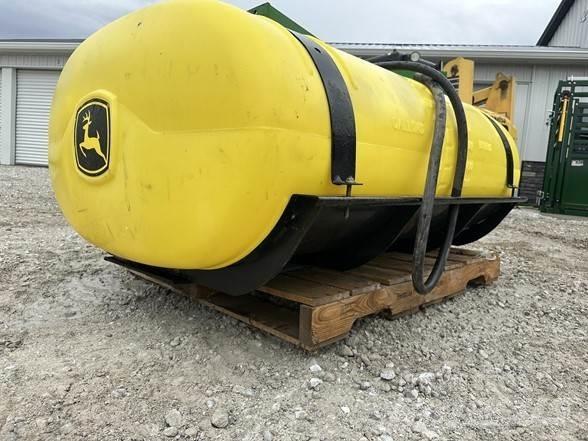 John Deere  Drugo