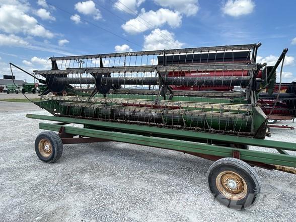 John Deere 220 Rezalne glave za kombajne