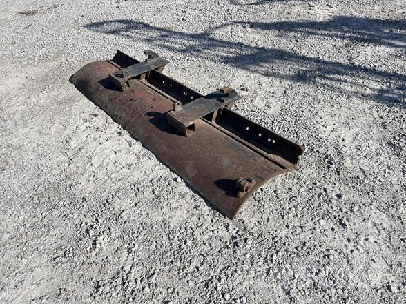 John Deere 8 Gradbeništvo - drugo