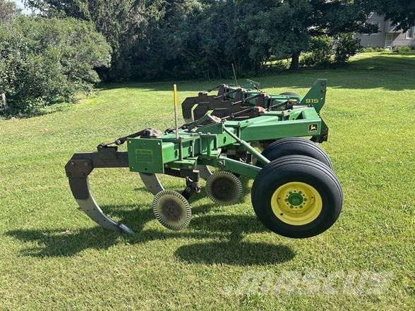 John Deere 915 Ostali priključki in naprave za pripravo tal