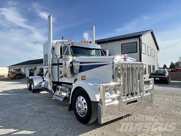 Kenworth W900L Vlačilci