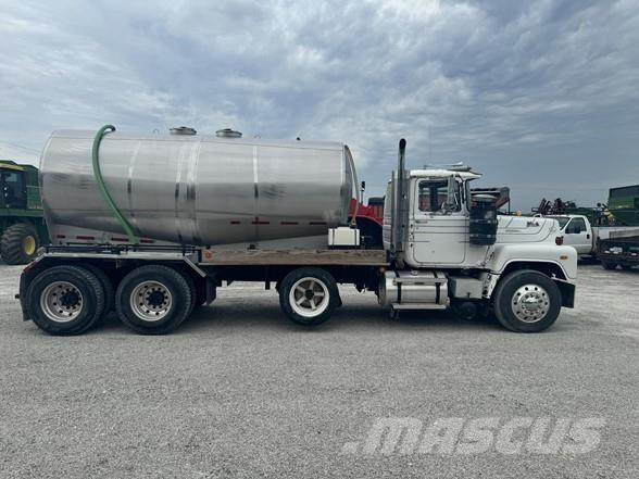 Mack RS600L Gradbeništvo - drugo