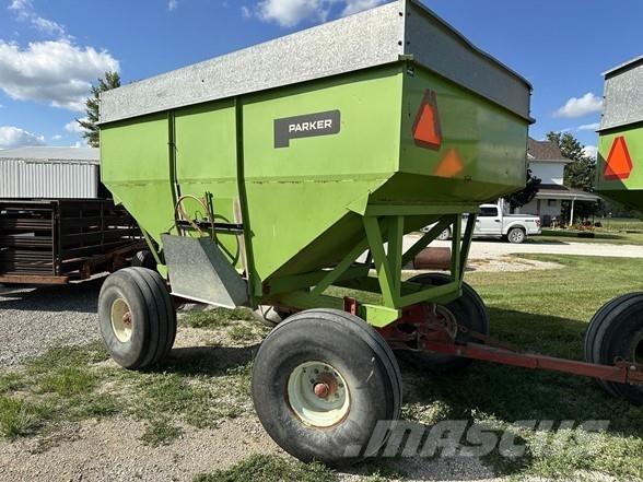Parker 1180 Prikolice za žito