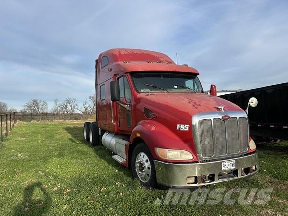 Peterbilt 387 Vlačilci