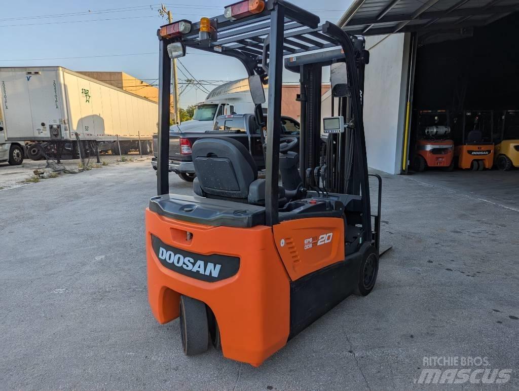 Doosan B 20 T-7 Električni viličarji