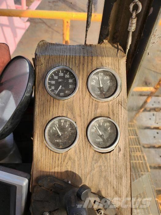 Manitowoc 4100 WS II Dvigala na gosenicah