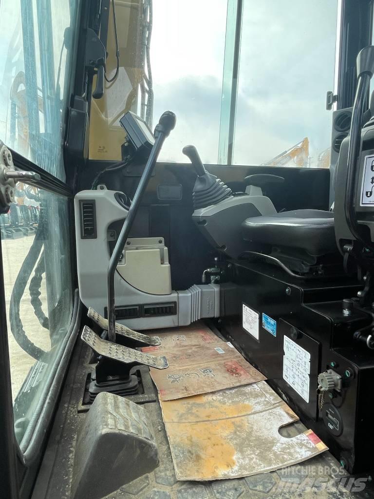 CAT CAT305.5E2 Mini bagri <7t