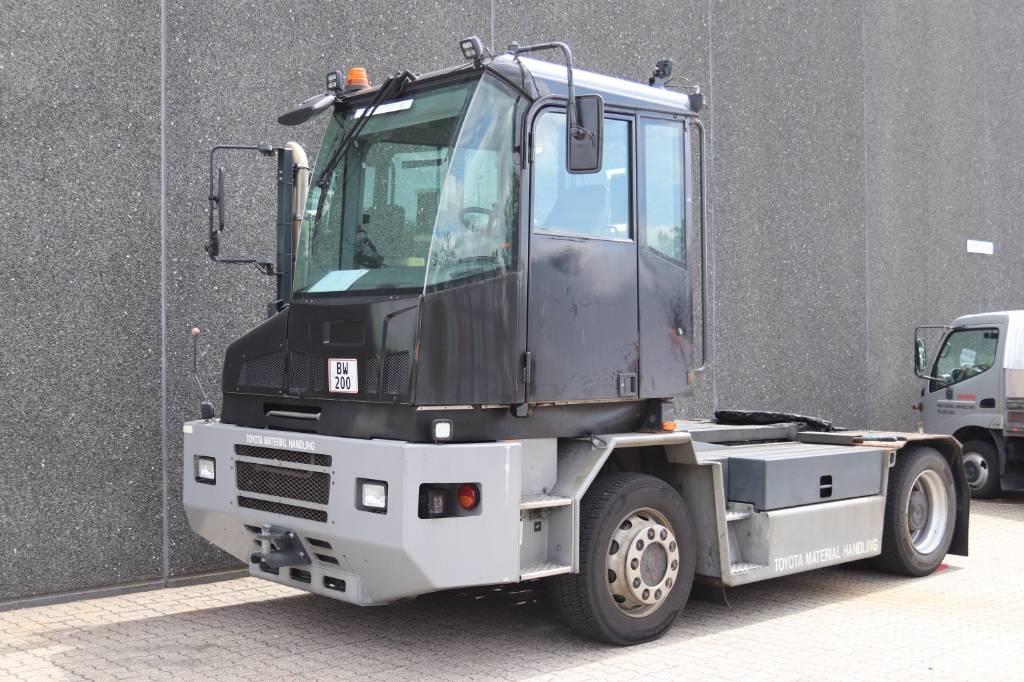 Kalmar TR 618 i Terminalni vlačilci