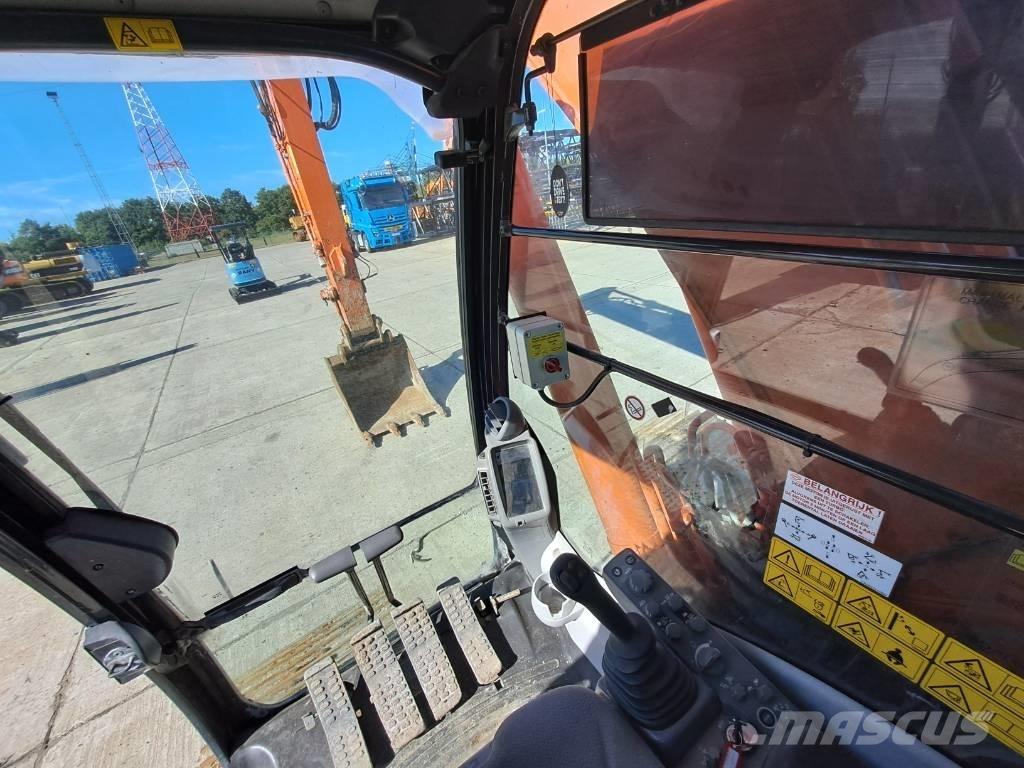 Hitachi ZX210LC-6 Bagri goseničarji