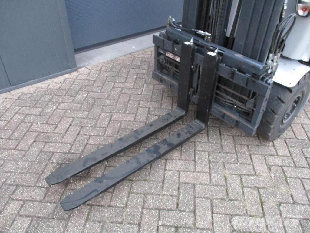 Still RX 60-25 Električni viličarji