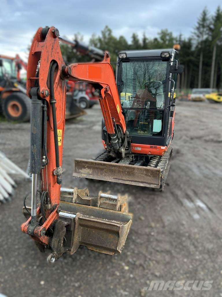 Kubota KX 027 Mini bagri <7t