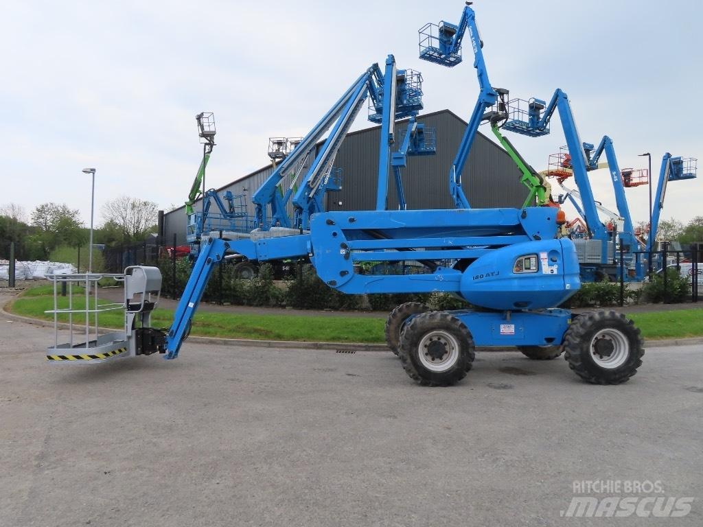 Manitou 180 ATJ Zglobne dvižne ploščadi