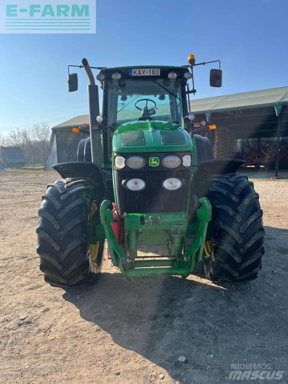 John Deere 7730 Traktorji