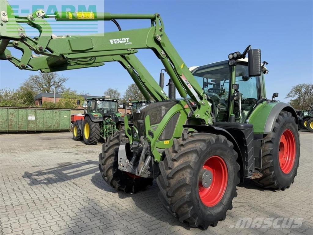 Fendt 724 Traktorji