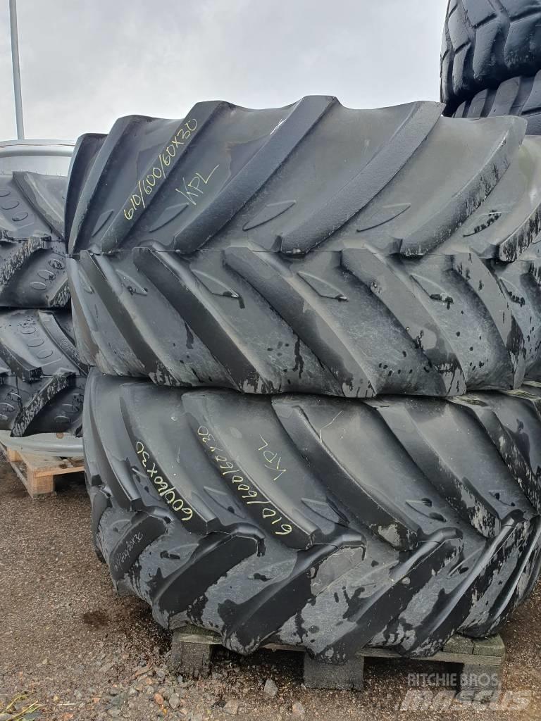 Michelin 600/60X30 Gume, kolesa in platišča