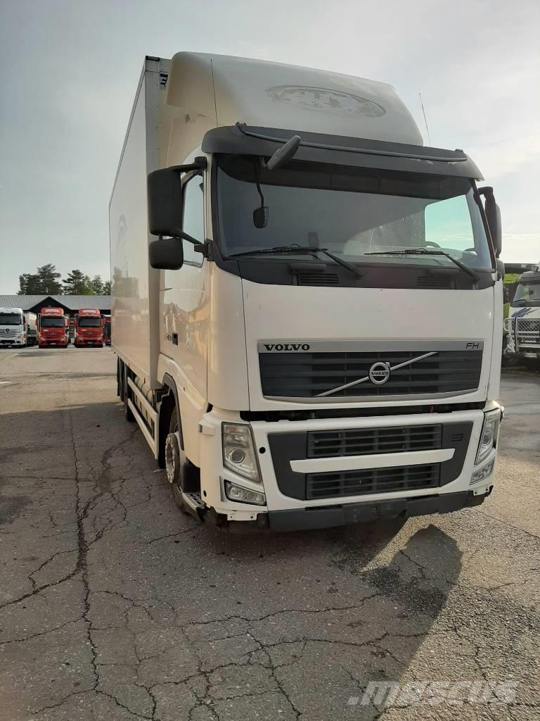 Volvo FH 13 Tovornjaki zabojniki