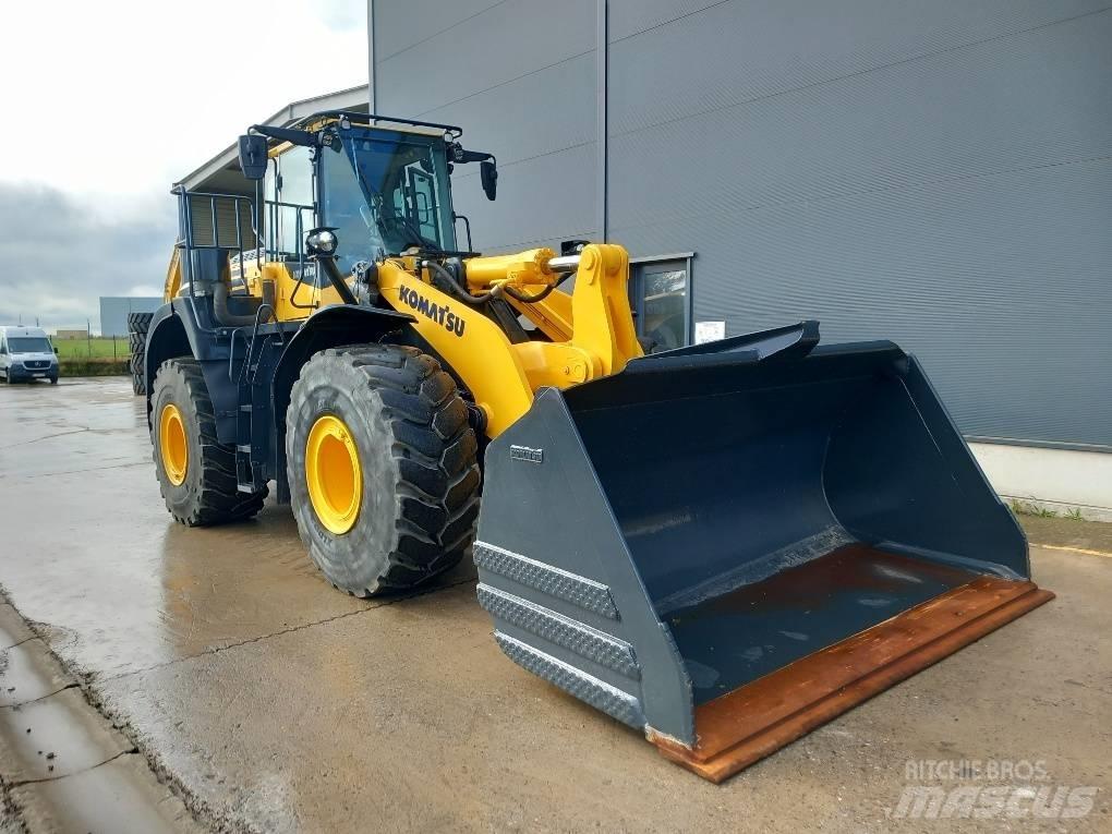 Komatsu WA480-8 Kolesni nakladalci