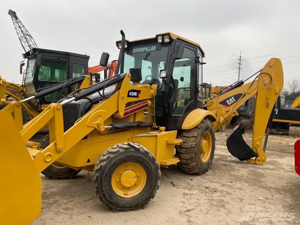 CAT 420 E Rovokopači