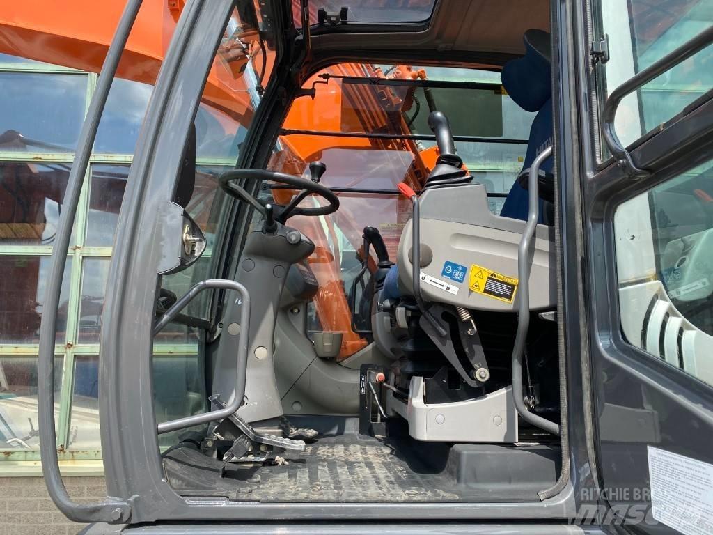 Hitachi Zaxis 140W-3 Bagri na kolesih