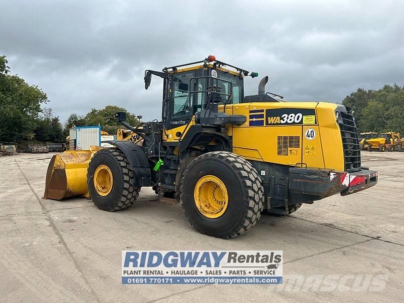 Komatsu wa380 Kolesni nakladalci