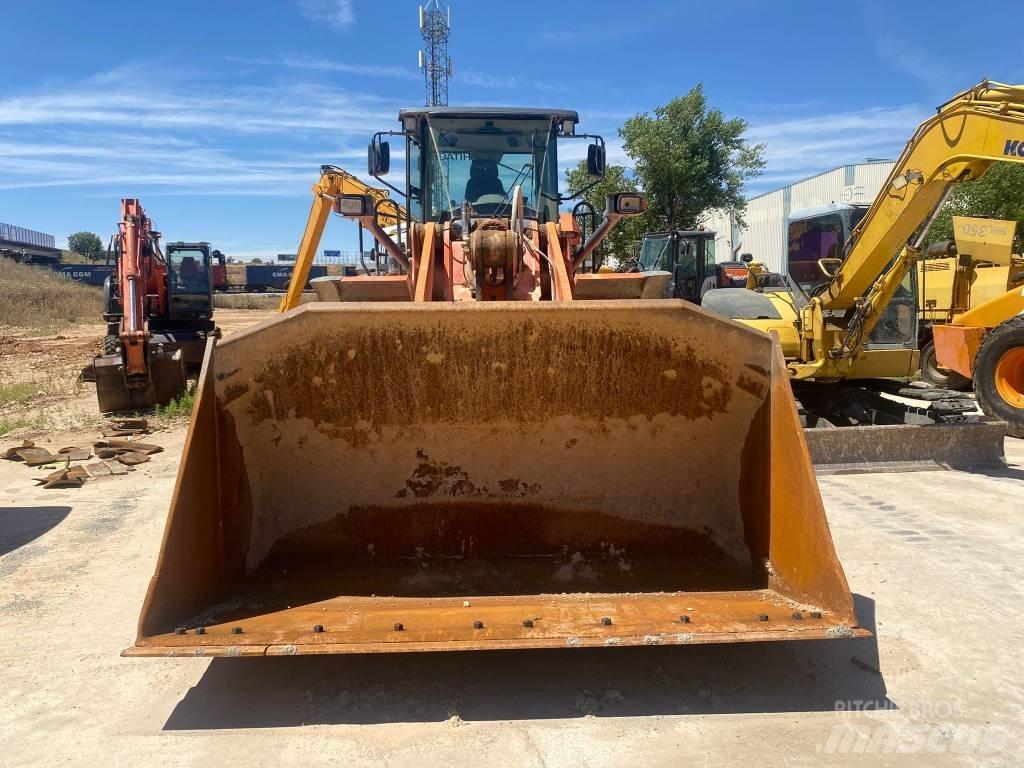 Hitachi ZW 310-6 Kolesni nakladalci