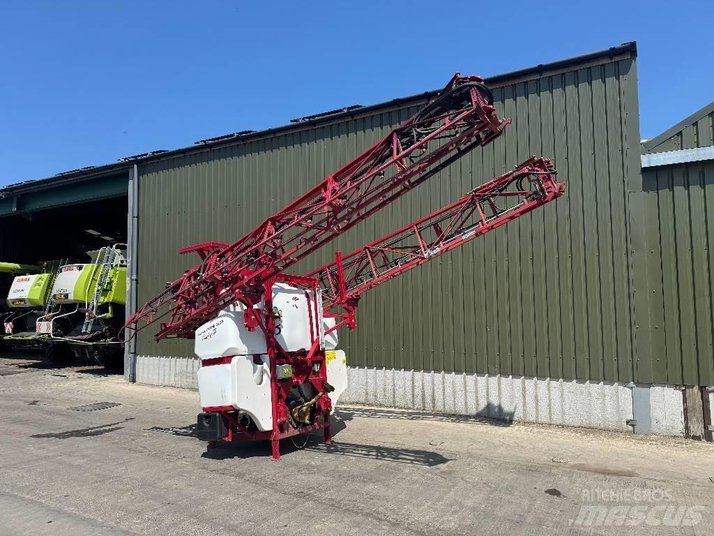 FarmGEM FSE 1600 Montirane škropilnice