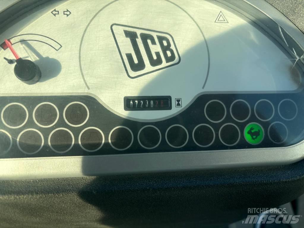 JCB 406 Kolesni nakladalci