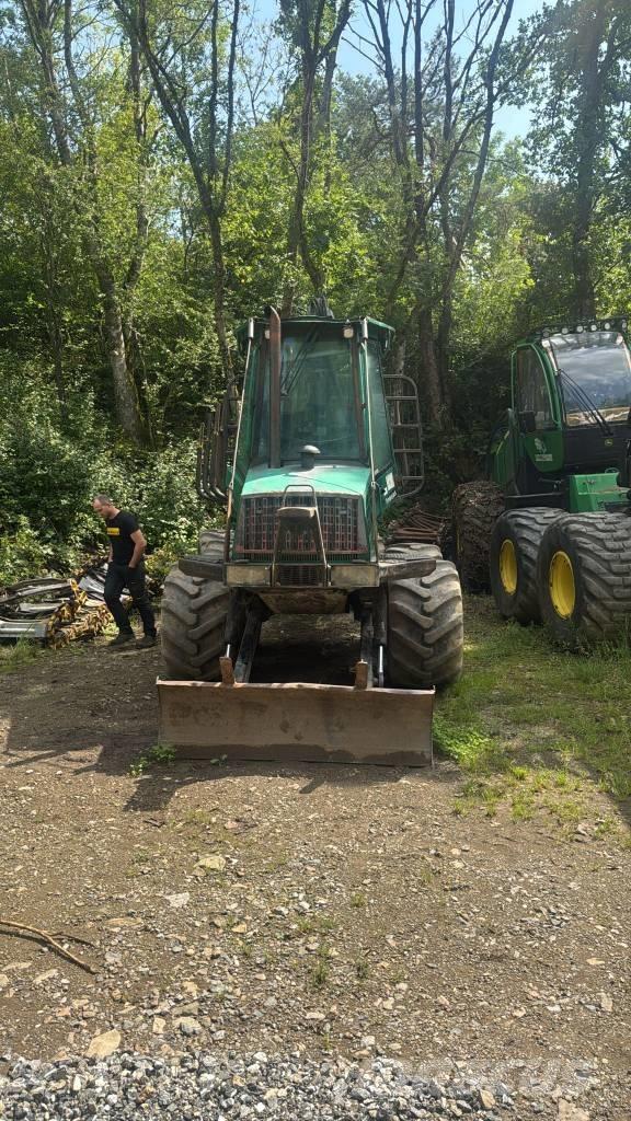 Timberjack 810 B Forwarderji