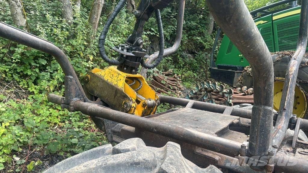 Timberjack 810 B Forwarderji