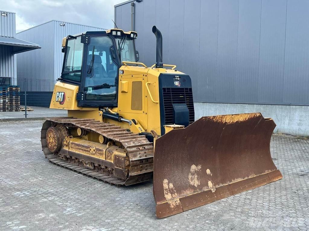 CAT D4-15VP Buldožerji goseničarji