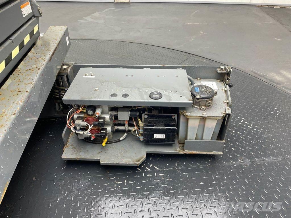 SkyJack SJ3219 Škarjaste dvižne ploščadi