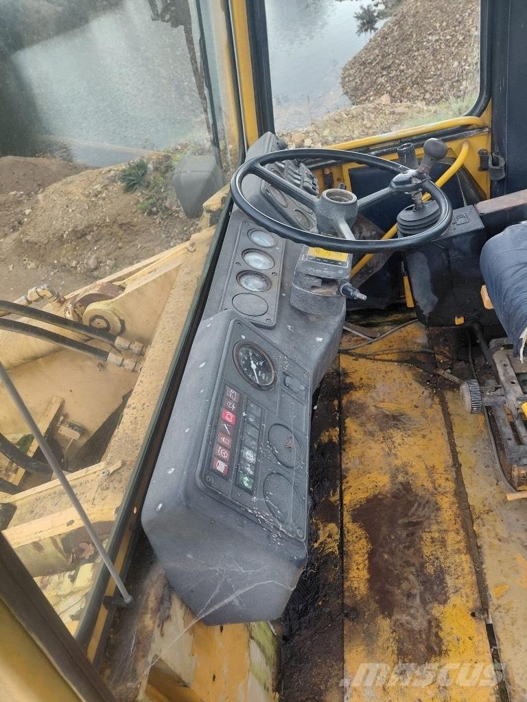 Zettelmeyer ZL 2002 Kolesni nakladalci