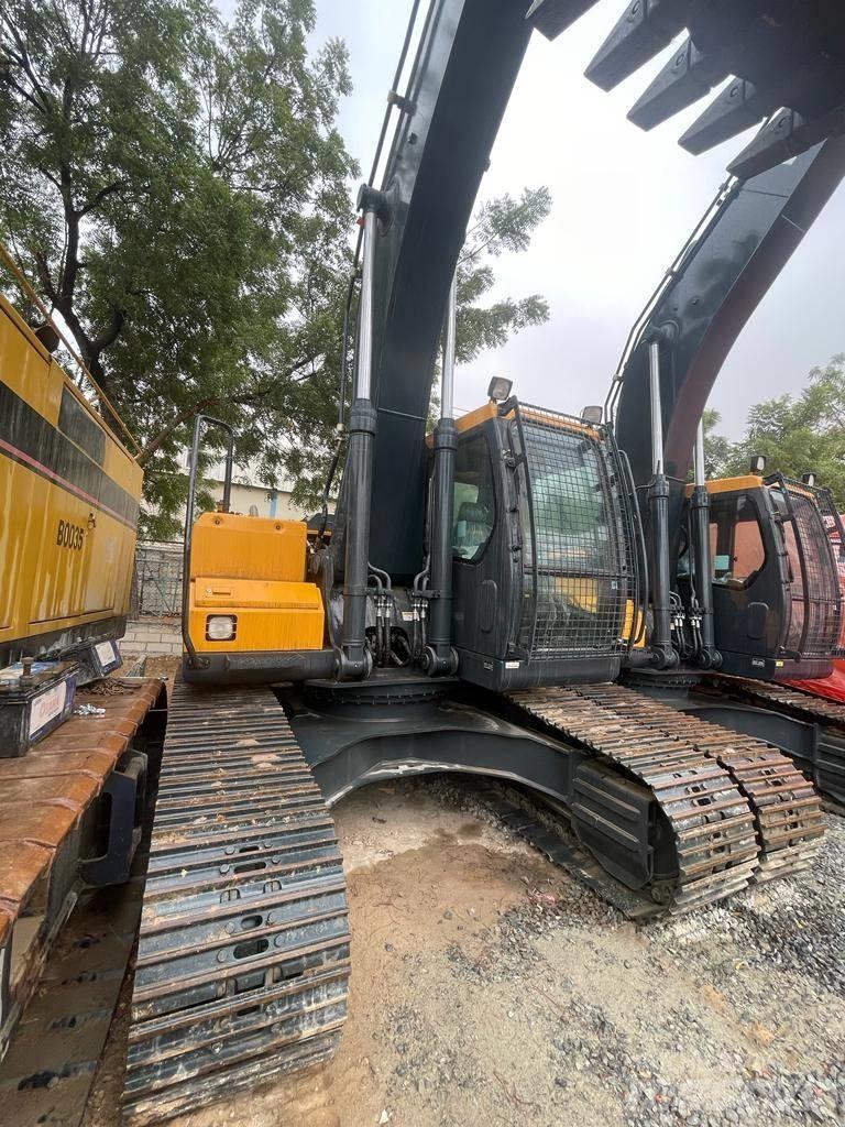 Hyundai R210 Bagri goseničarji