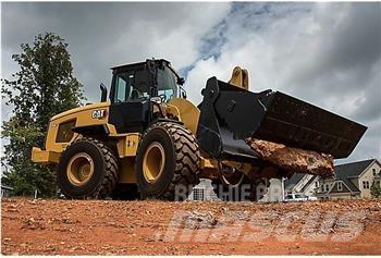 CAT 926 Kolesni nakladalci