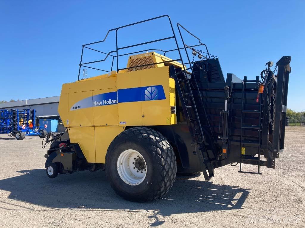 New Holland BB 980 Balirke (kvadratne bale)