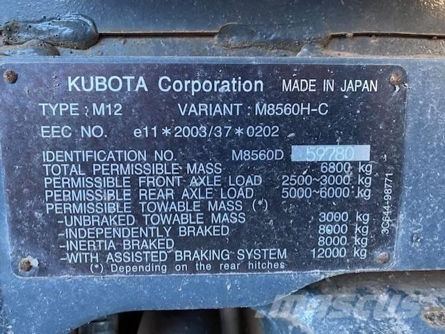 Kubota M 8560 Traktorji