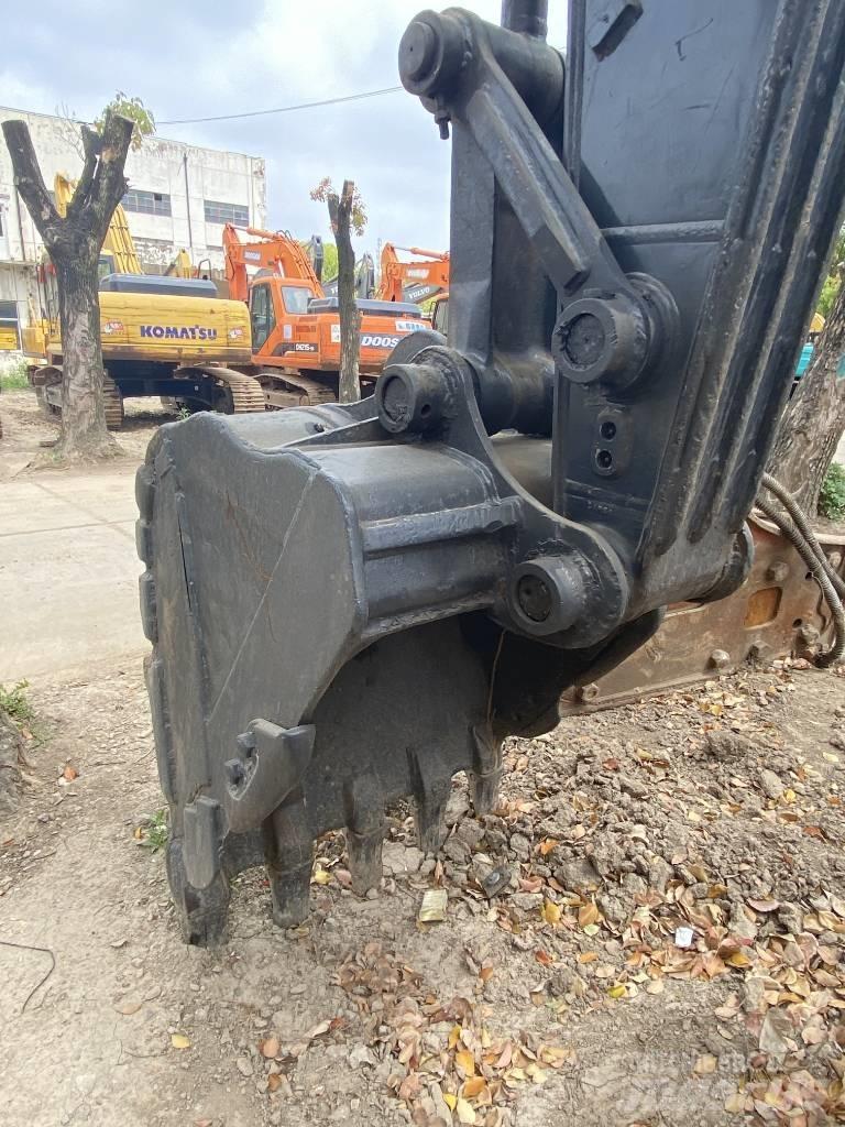 Volvo EC 140 DL Bagri goseničarji