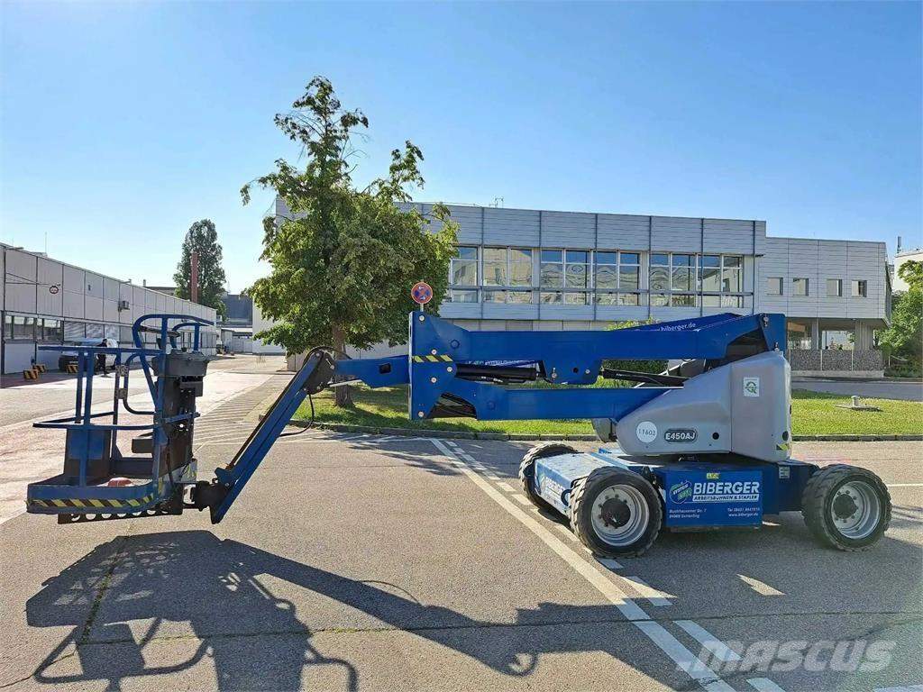 JLG E450AJ Zglobne dvižne ploščadi