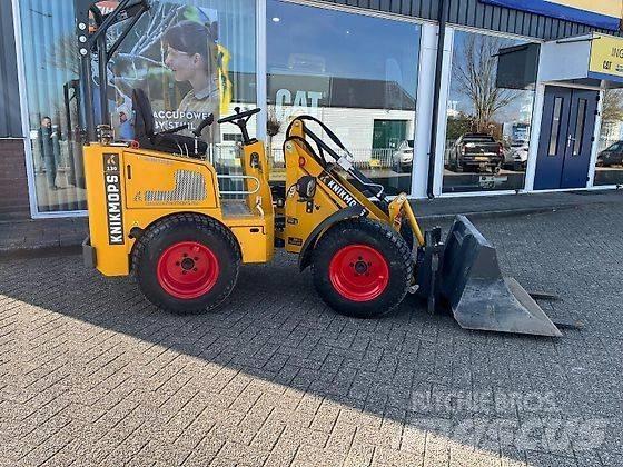 Knikmops KM 130 Mini nakladalci
