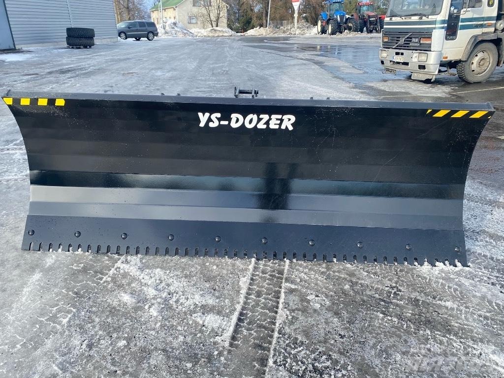  YS-Dozer 270-300 Cestni plugi