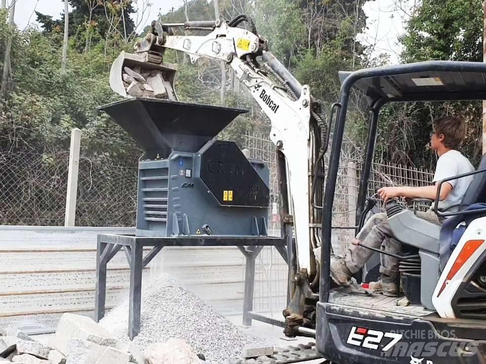 CM Frantoio CR 600 Mobilni drobilniki