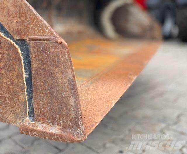 Manitou CBR 730/1850 Žlice