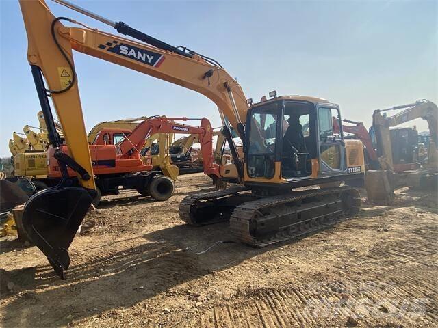 Sany SY135C Bagri na kolesih