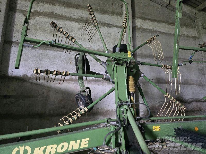 Krone Swadro 807 Zgrabljalniki