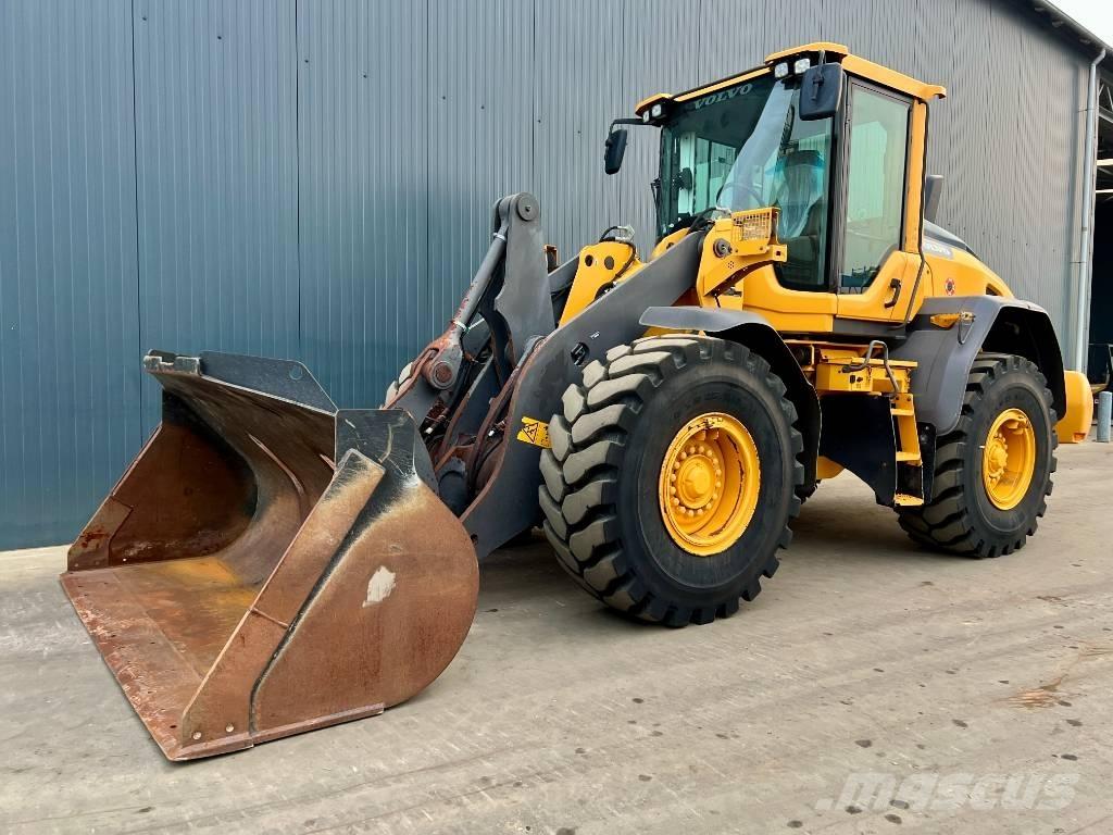 Volvo L90H Kolesni nakladalci