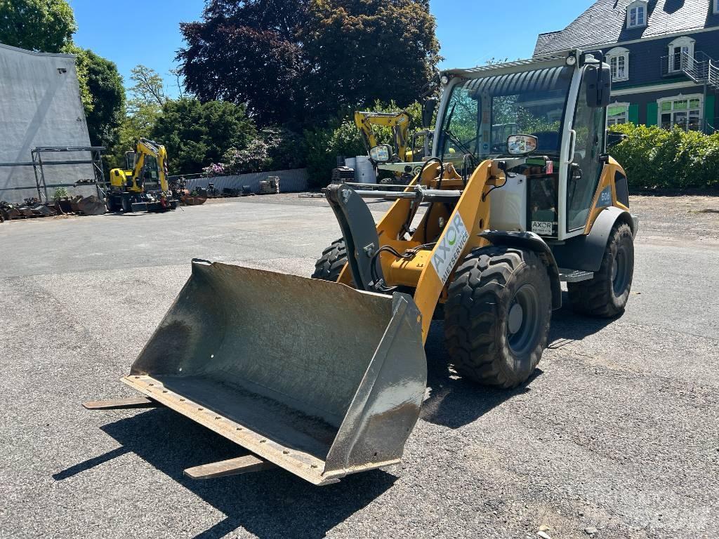 Liebherr L 506 Kolesni nakladalci