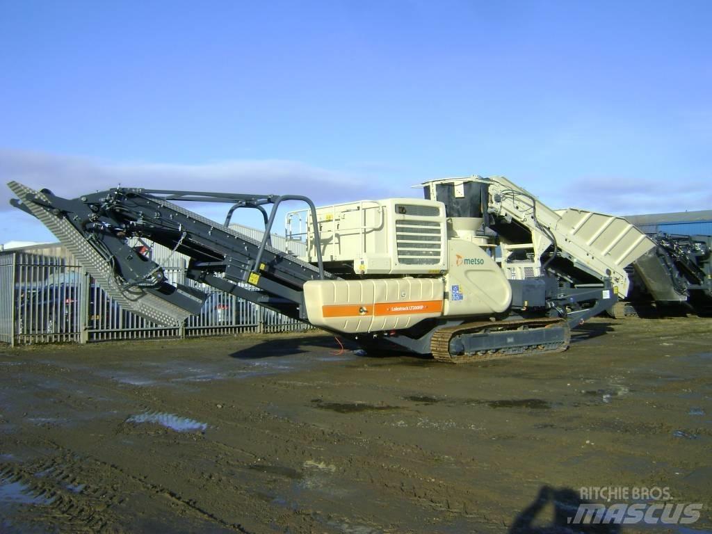 Metso LT 200 HP Mobilni drobilniki